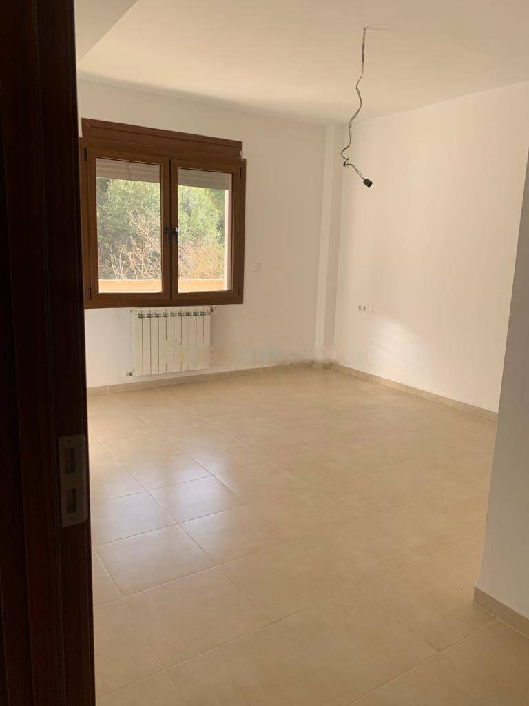 Vente Appartement F7 El Achour