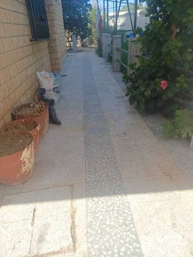 Location Villa Reghaia