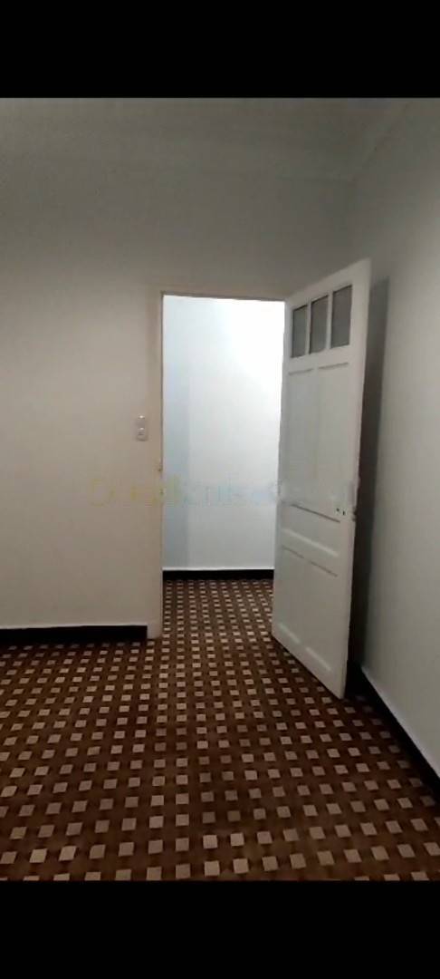 Vente Appartement F3 Hussein Dey