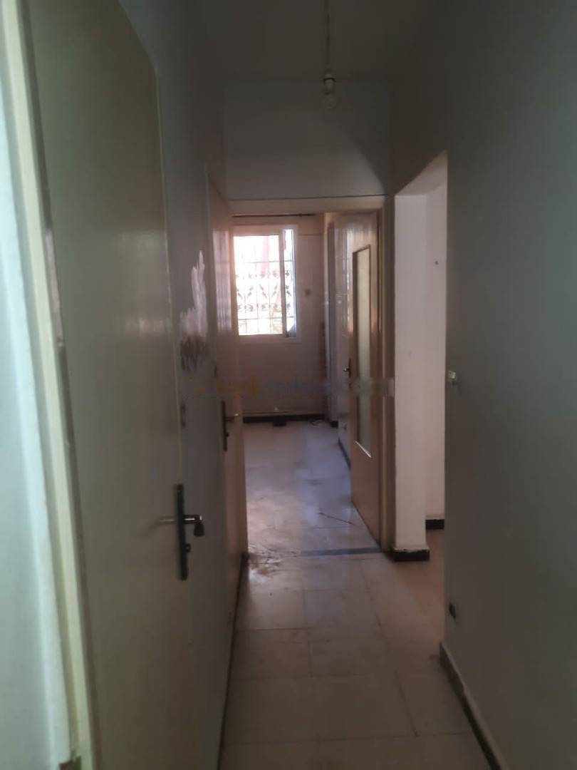 Location Appartement F3 Bab Ezzouar