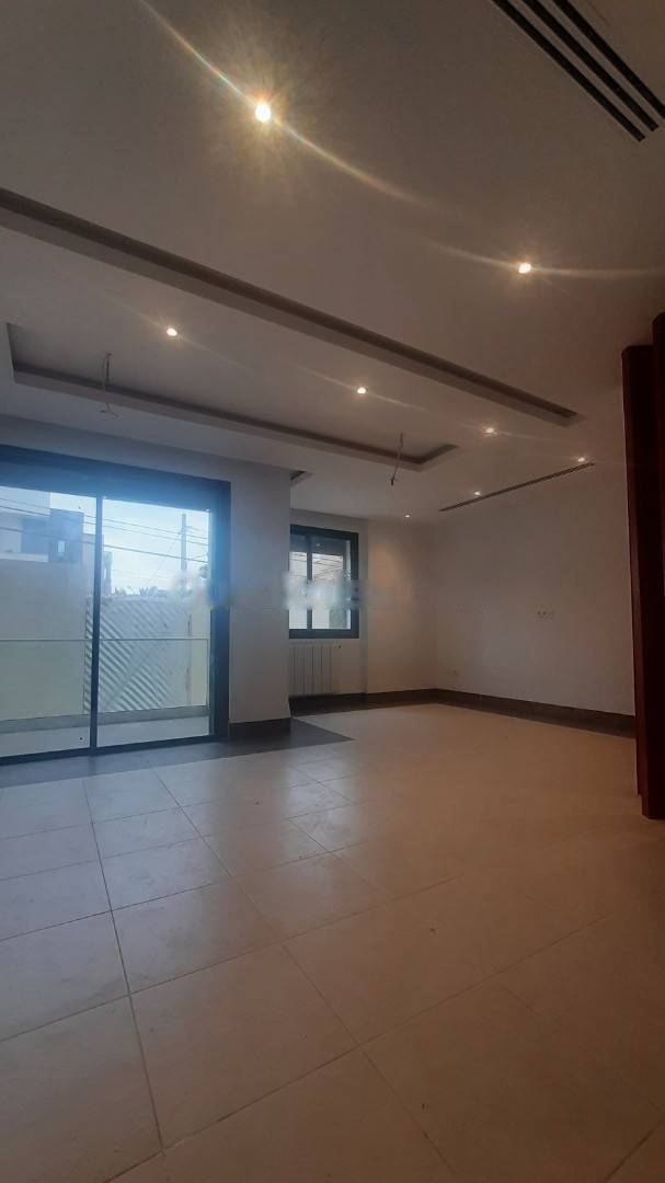 Location Appartement F4 Baba Hassen