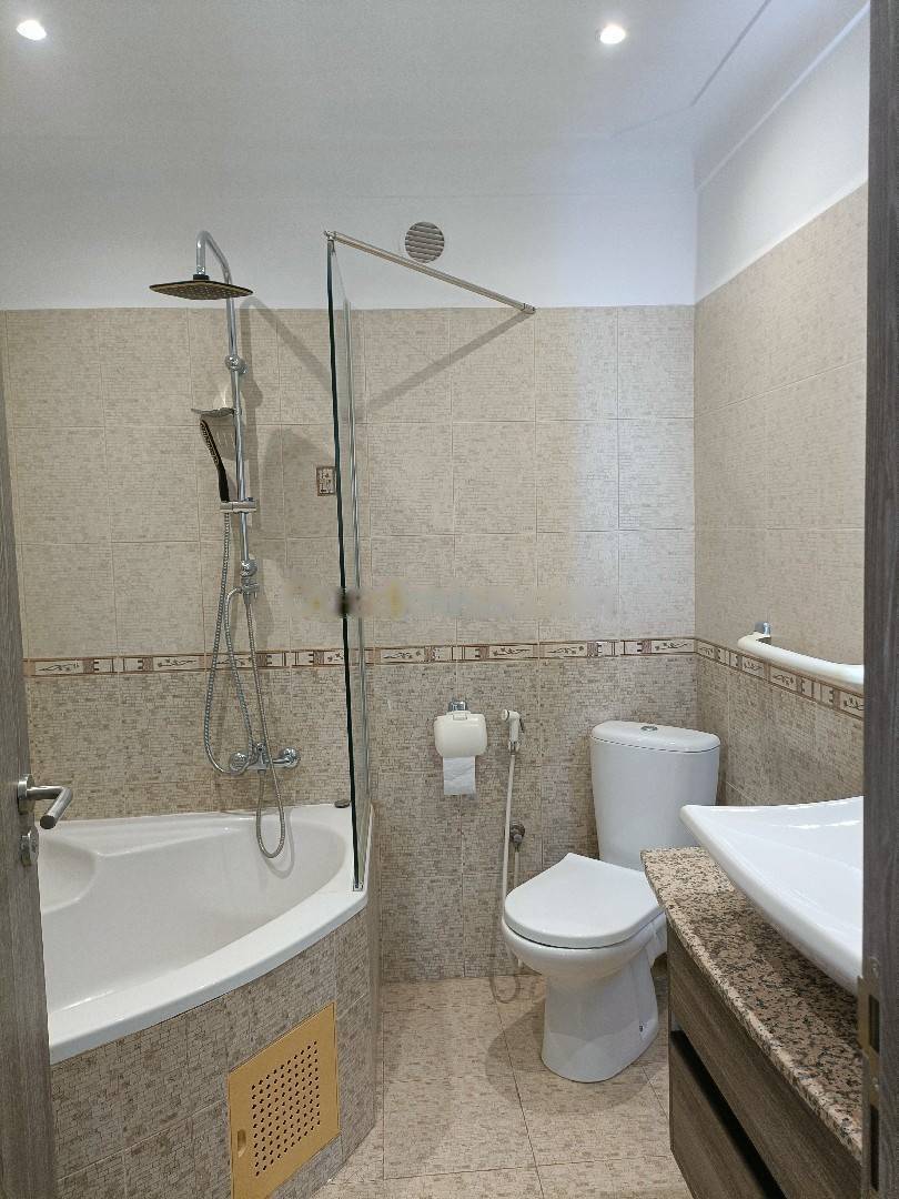 Location Appartement F7 El Biar
