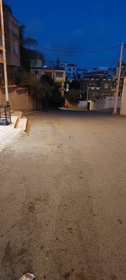 Location Local F3 Draria