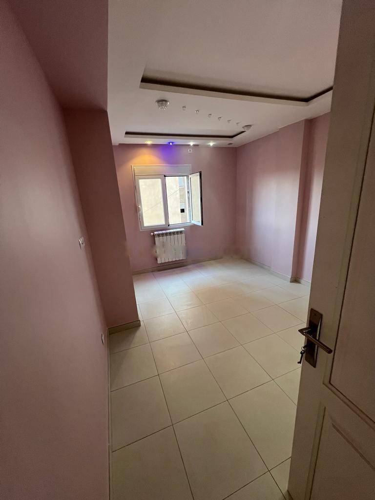 Location Appartement F3 Djasr Kasentina