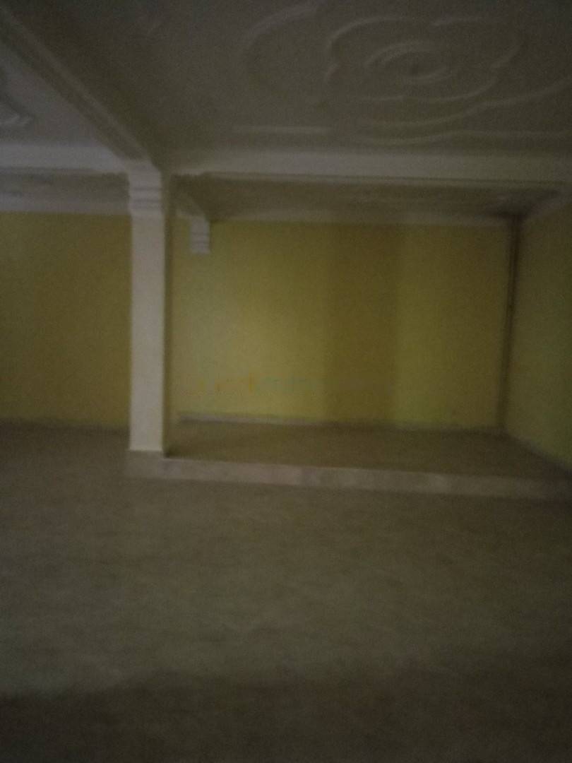 Location Local F0 Draria