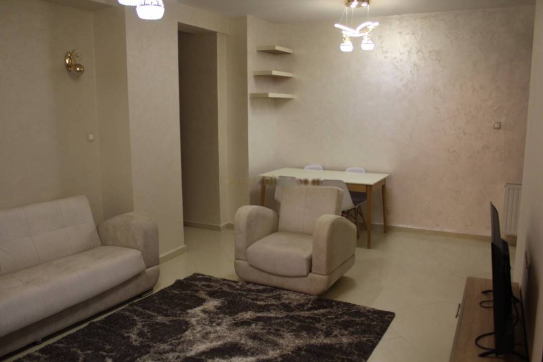 Location Appartement F3 El Achour