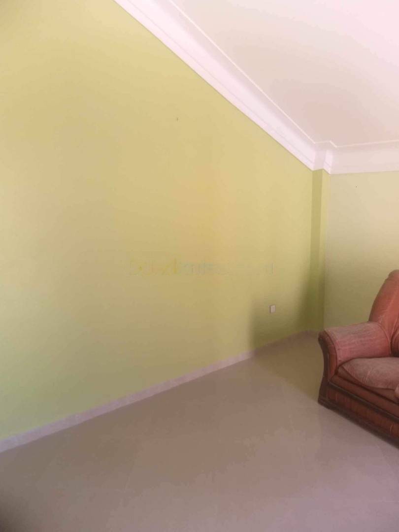 Location Appartement F5 Djasr Kasentina