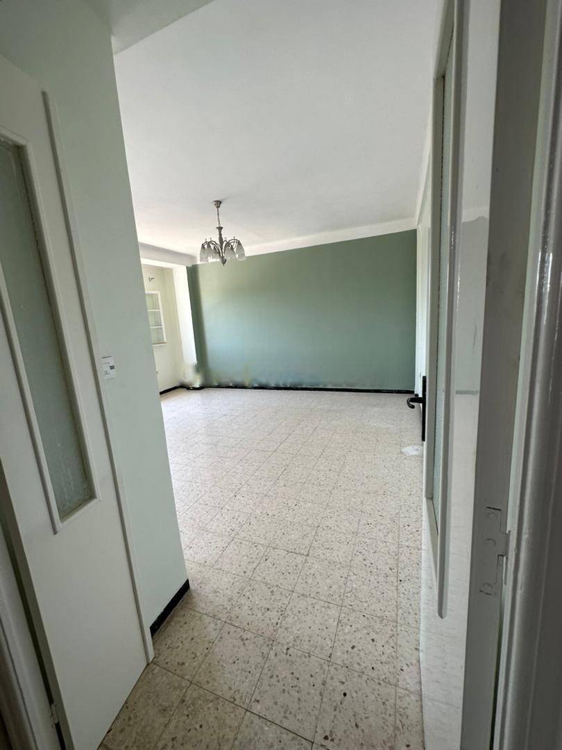 Location Appartement F04 Baba Hassen