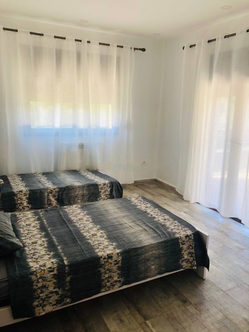 Location saisonnière Appartement F4 El Biar