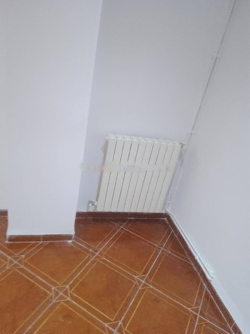 Location Appartement F3 Hydra