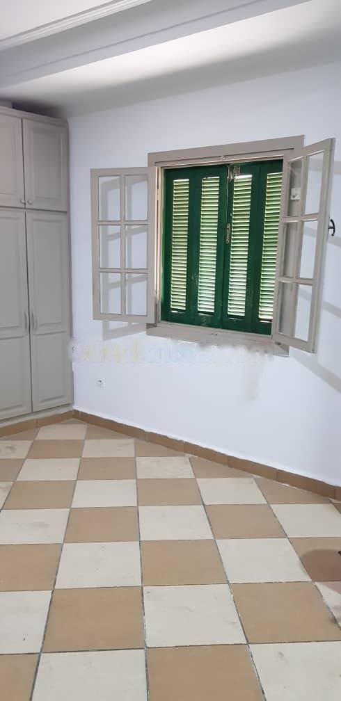 Location Appartement F1 Cheraga