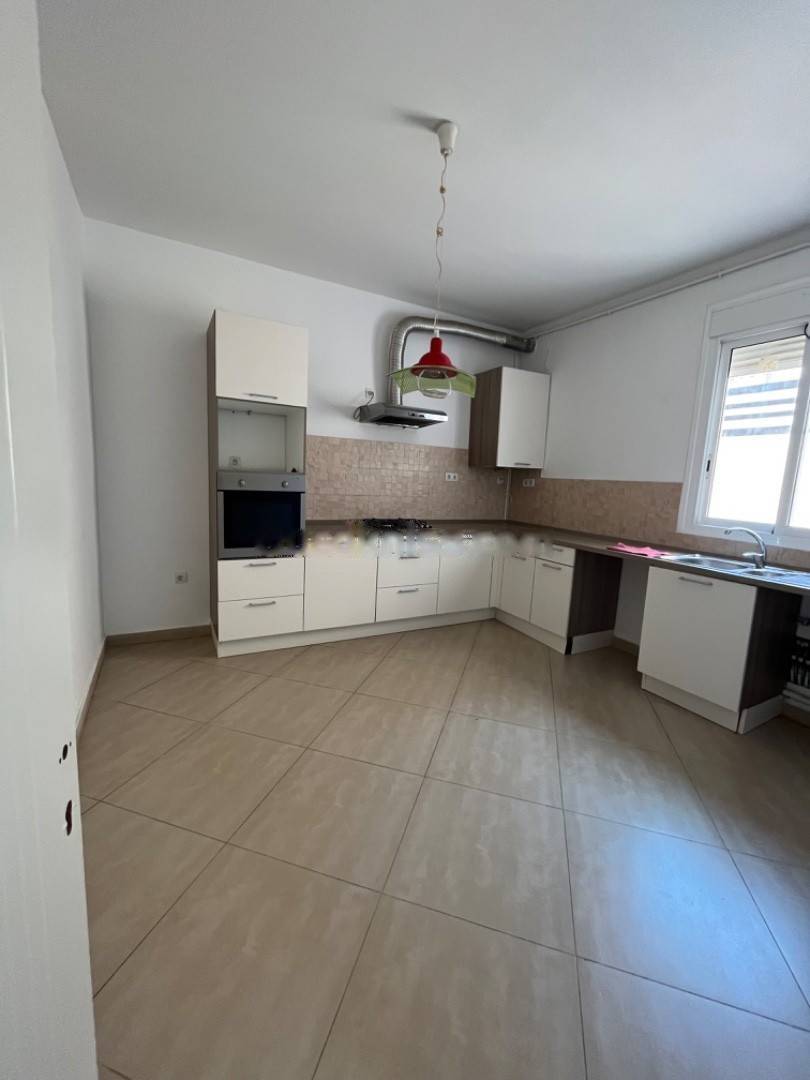 Location Appartement F3 Bir Mourad Rais