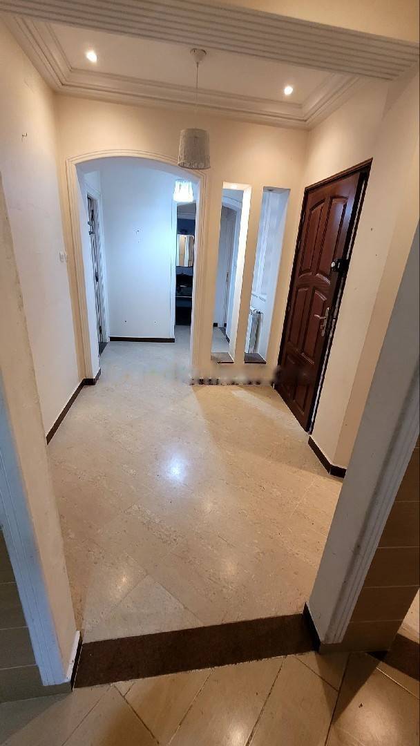 Location Appartement F4 Dely Ibrahim