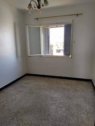 Location Appartement F5 Djasr Kasentina