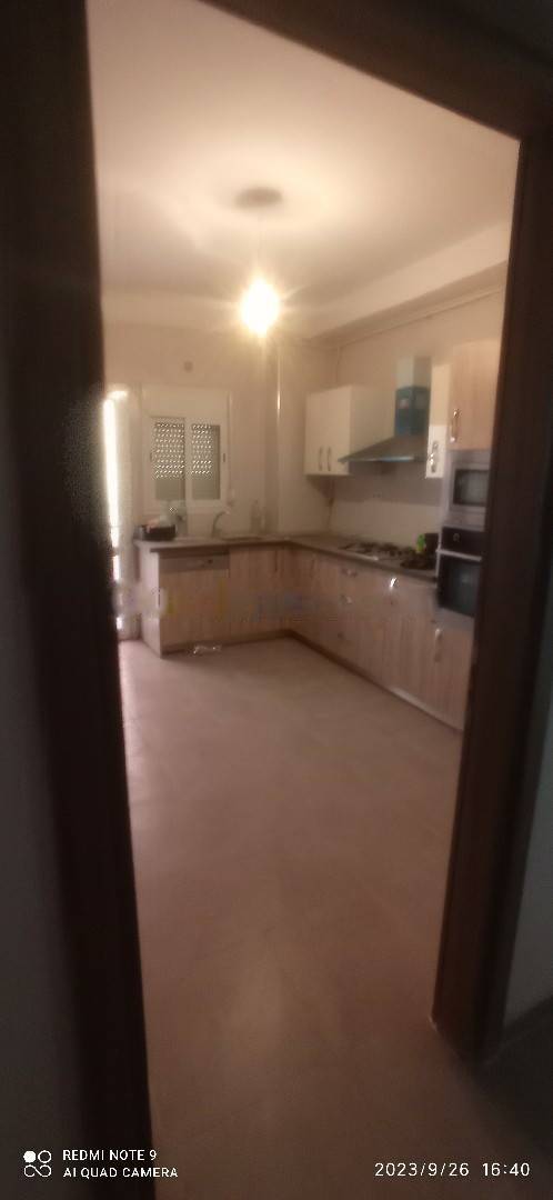 Location Appartement F4 Dely Ibrahim