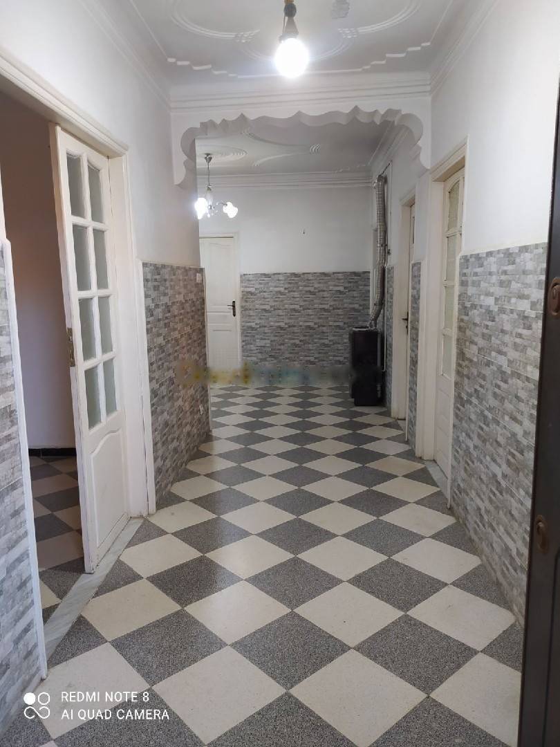 Location Niveau de villa F4 Kouba