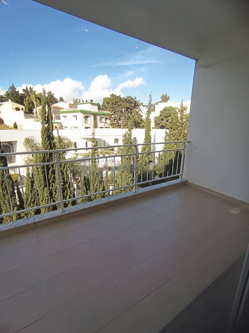 Location Appartement F4 Hydra