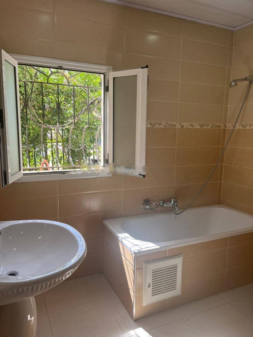 Location Appartement F4 Kouba