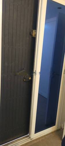 Location Local F1 Dely Ibrahim