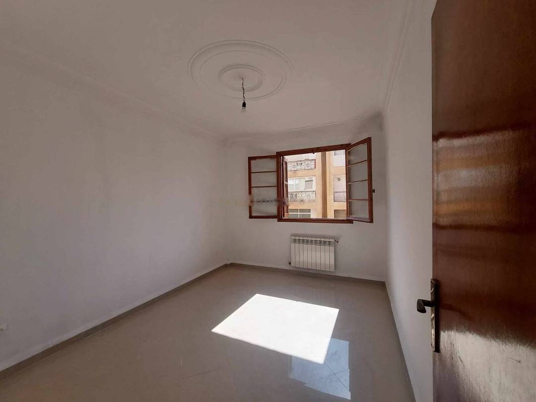 Location Appartement F4 Bir Mourad Rais