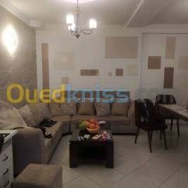 Location Appartement F4 Souidania