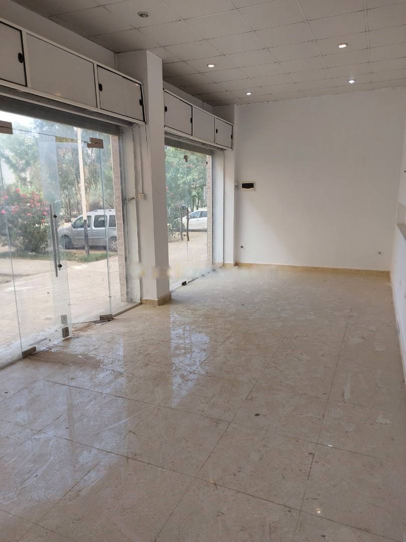 Vente Local F1 Bab Ezzouar