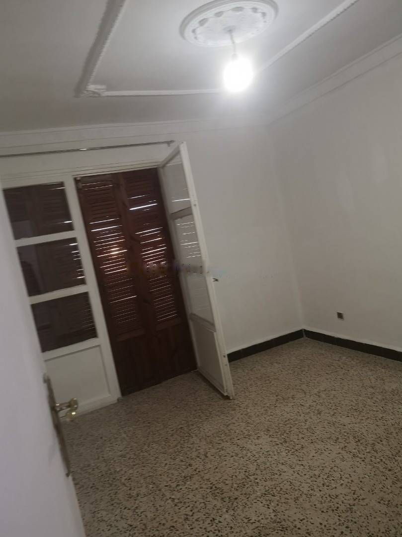 Location Appartement F3 Staoueli