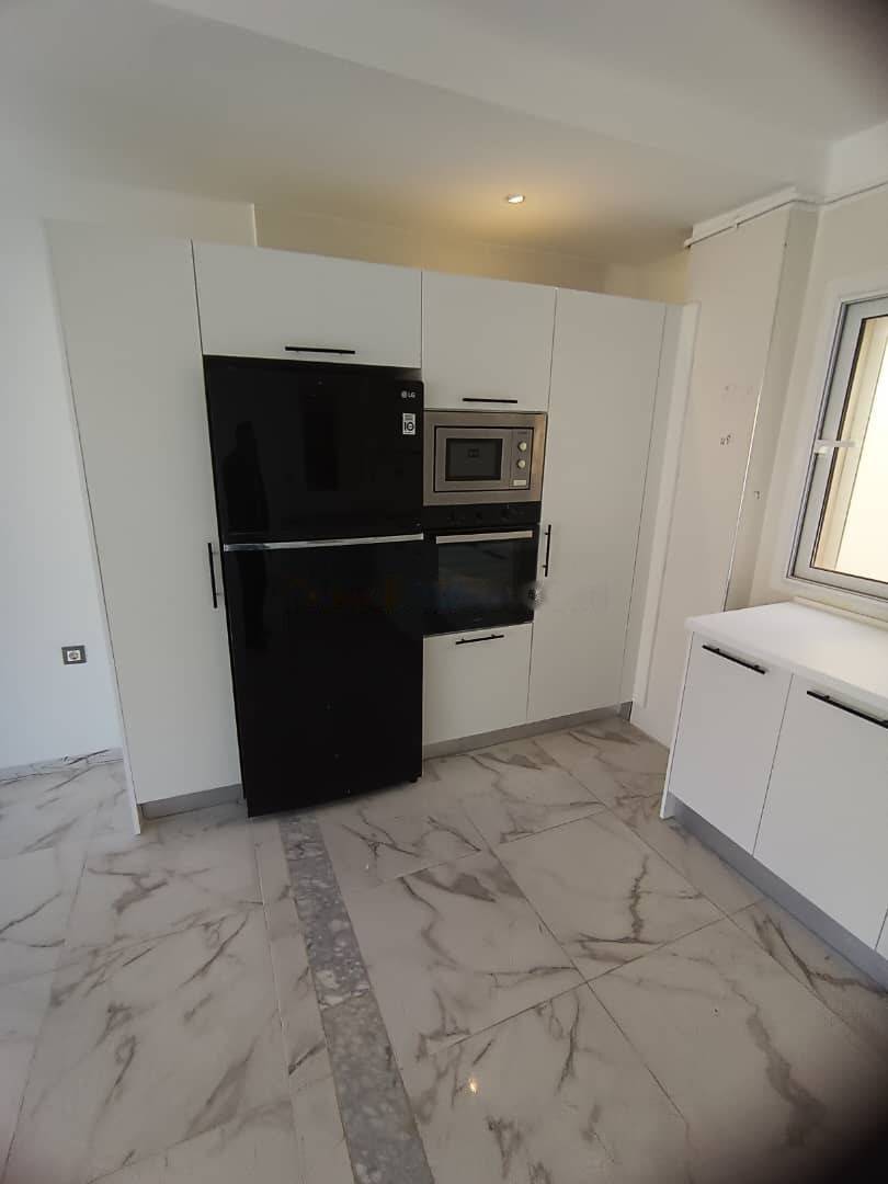 Location Appartement F4 El Biar