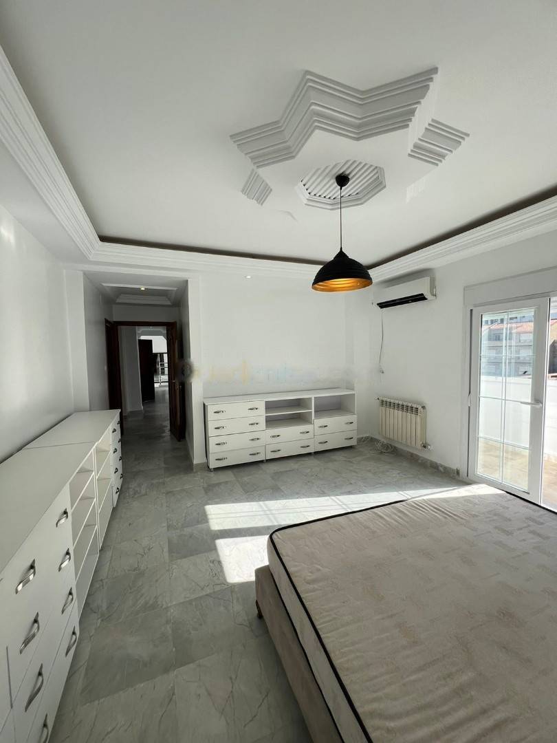 Location Appartement F6 Hydra