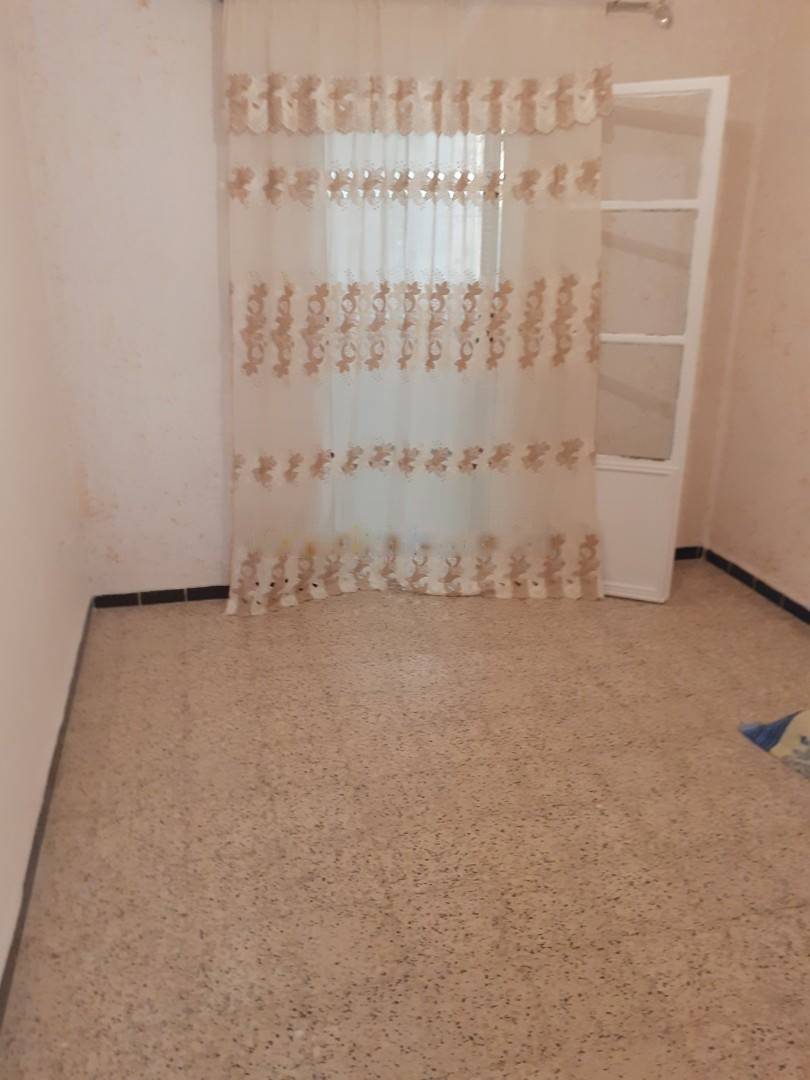 Location Appartement F3 Djasr Kasentina