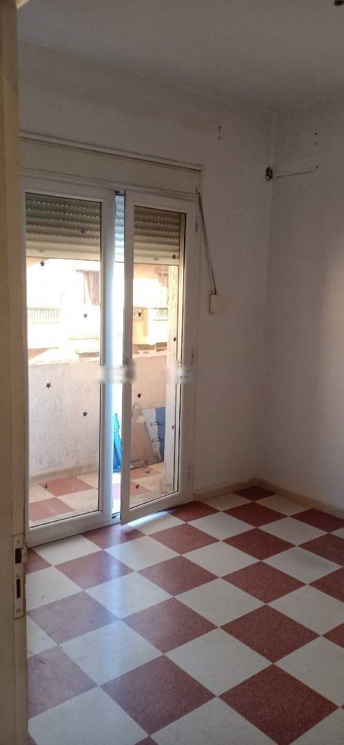 Location Appartement F2 Birkhadem