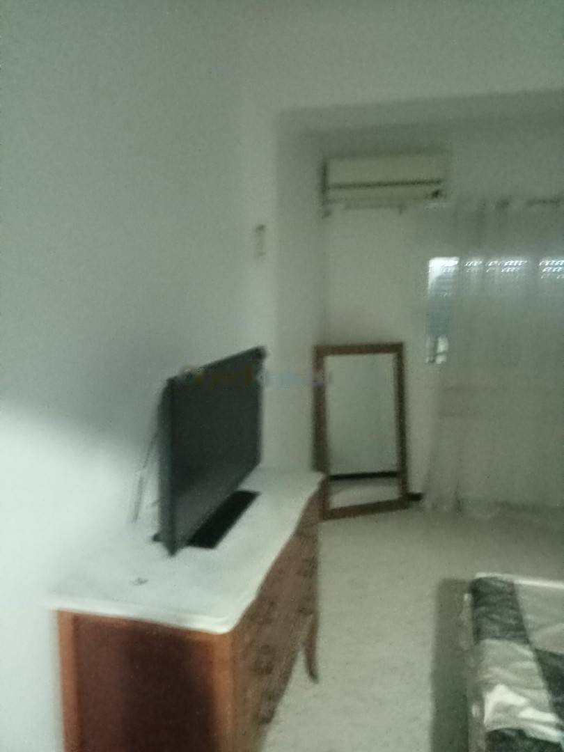 Location Appartement F4 El Achour