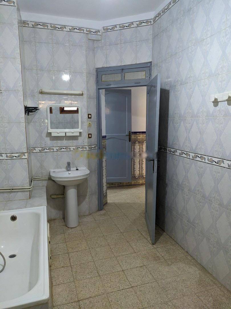 Location Niveau de villa F3 Bordj El Kiffan