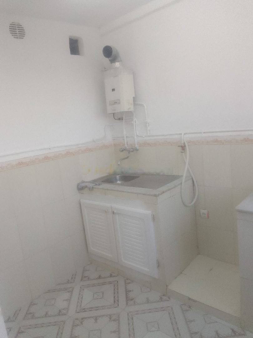 Location appartement f2 alger-centre
