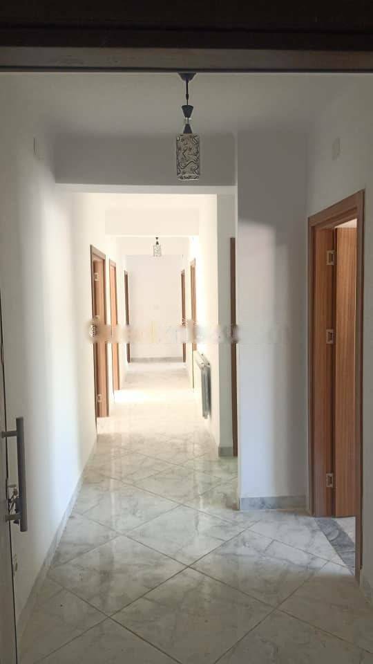 Location Appartement F5 Hydra