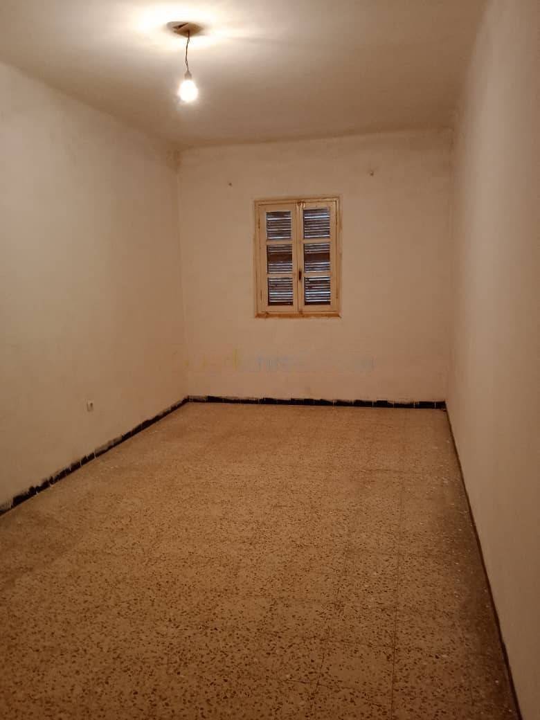 Location Appartement F3 Djasr Kasentina