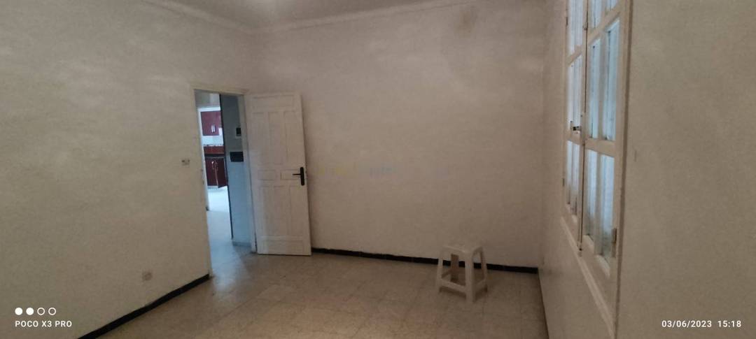 Location Niveau de villa F3 Bordj El Bahri