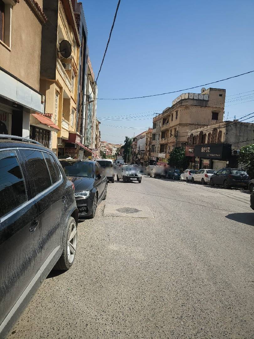 Location Local Kouba