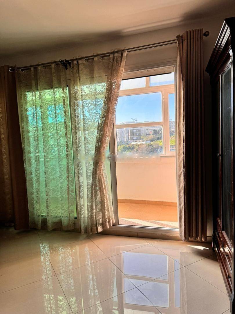 Location Appartement F4 Bir Mourad Rais