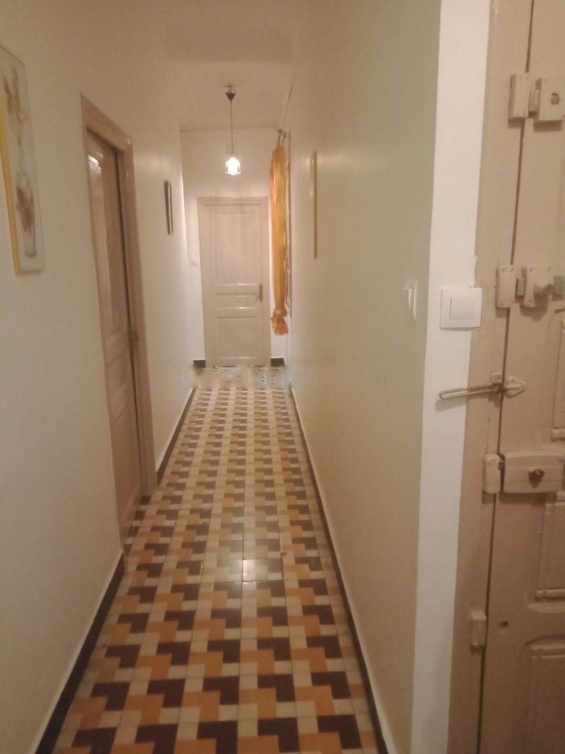 Location Appartement F3 Alger-Centre