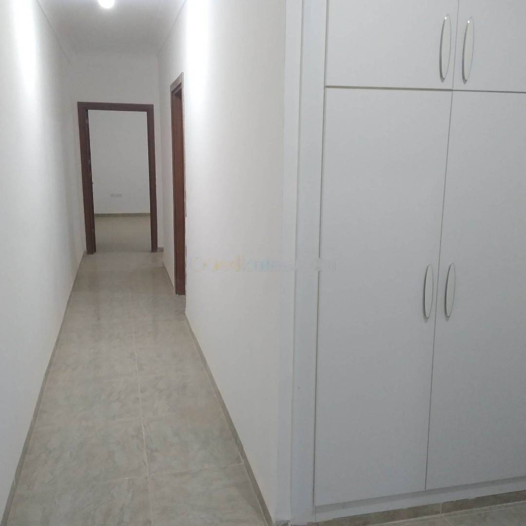 Location Appartement F5 Zeralda