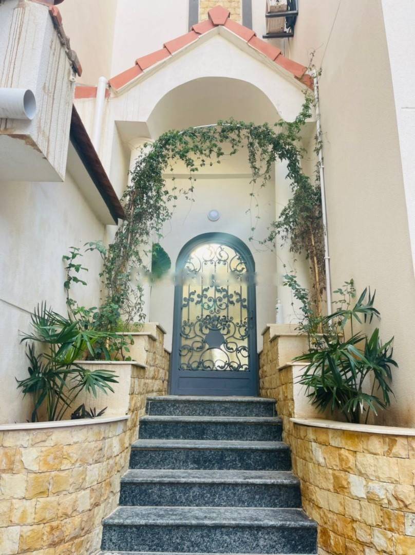Location Appartement F4 Dely Ibrahim