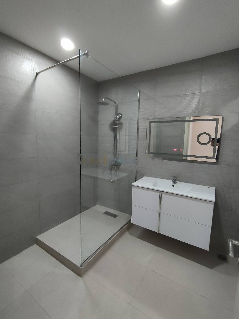 Location Appartement F4 Hydra