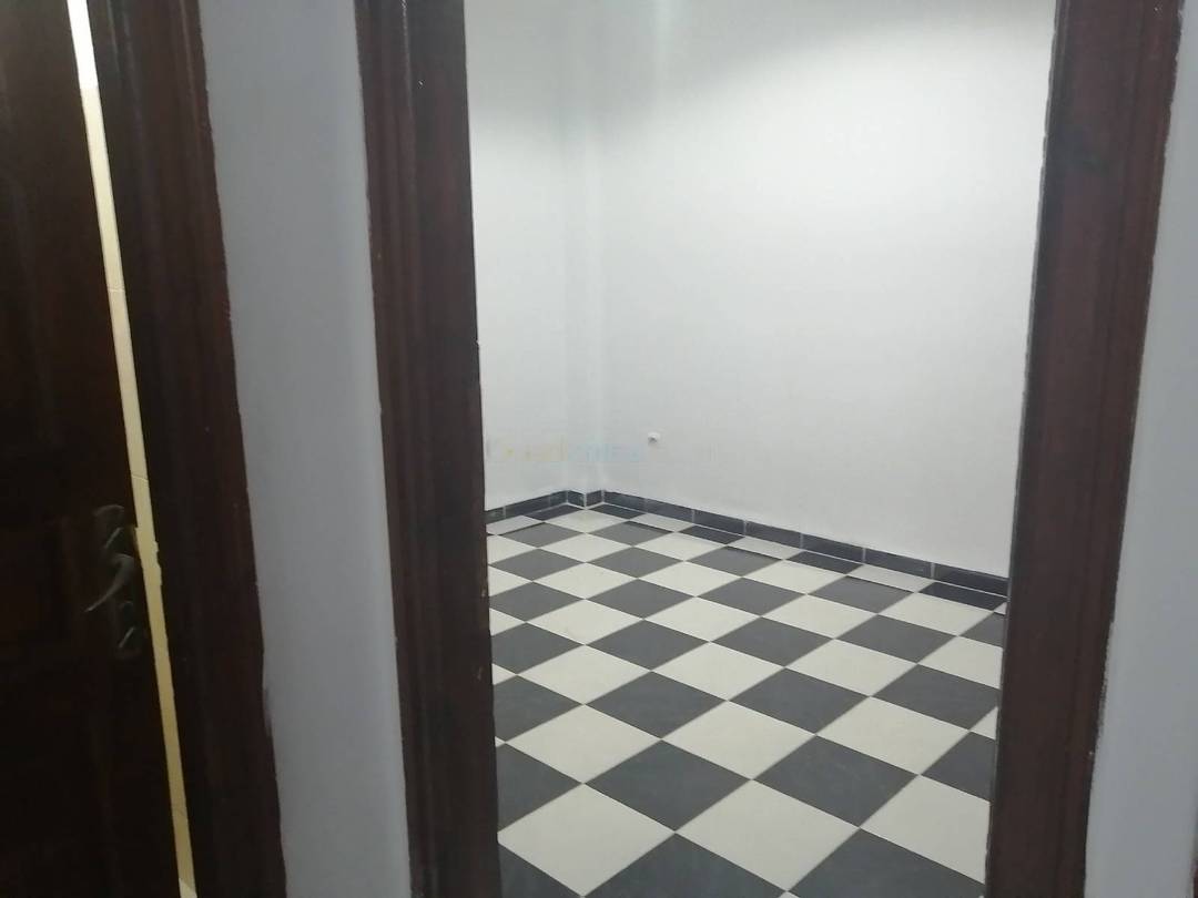 Location Appartement F4 Reghaia