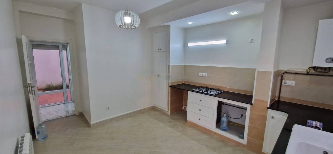 Location Appartement F3 Birkhadem