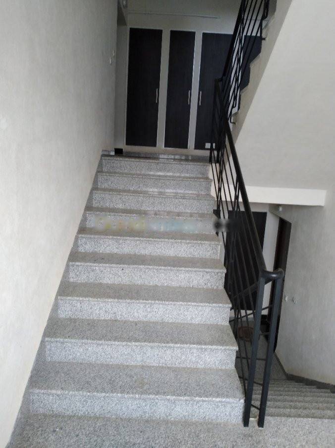 Location Appartement F5 El Achour