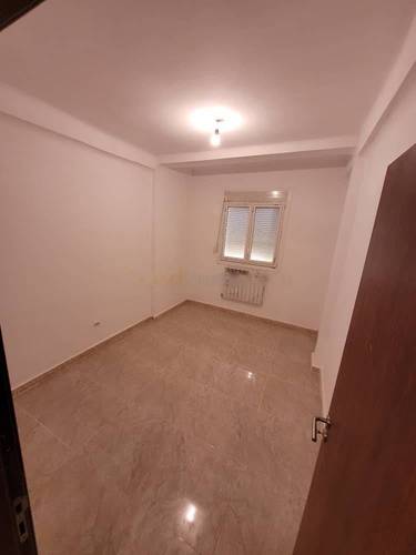 Location Appartement F4 Reghaia