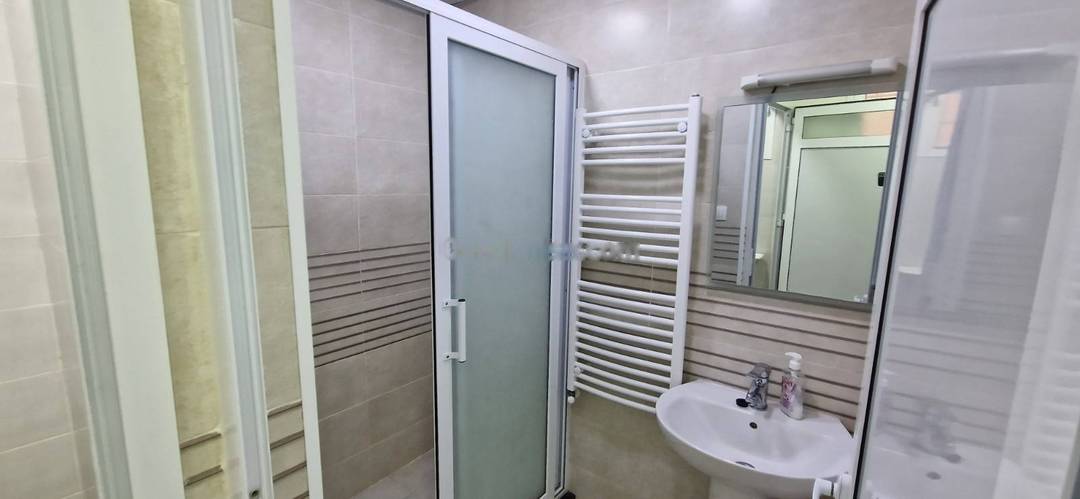 Location Appartement F3 Birkhadem