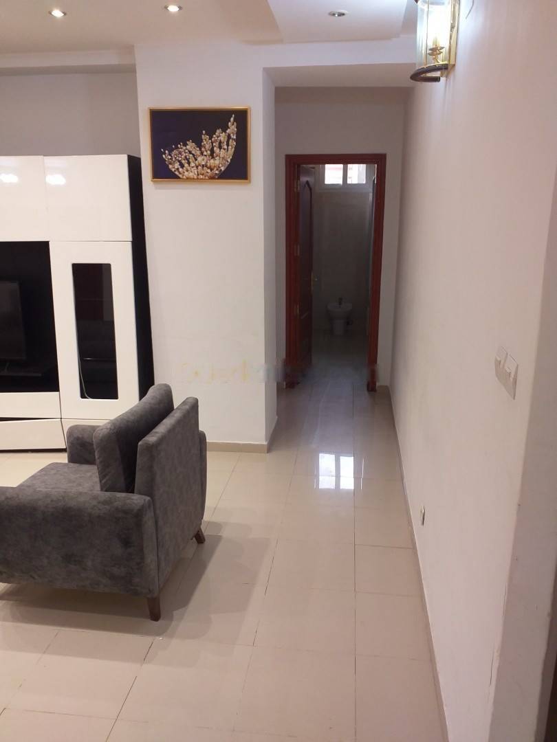 Location Appartement F3 El Achour
