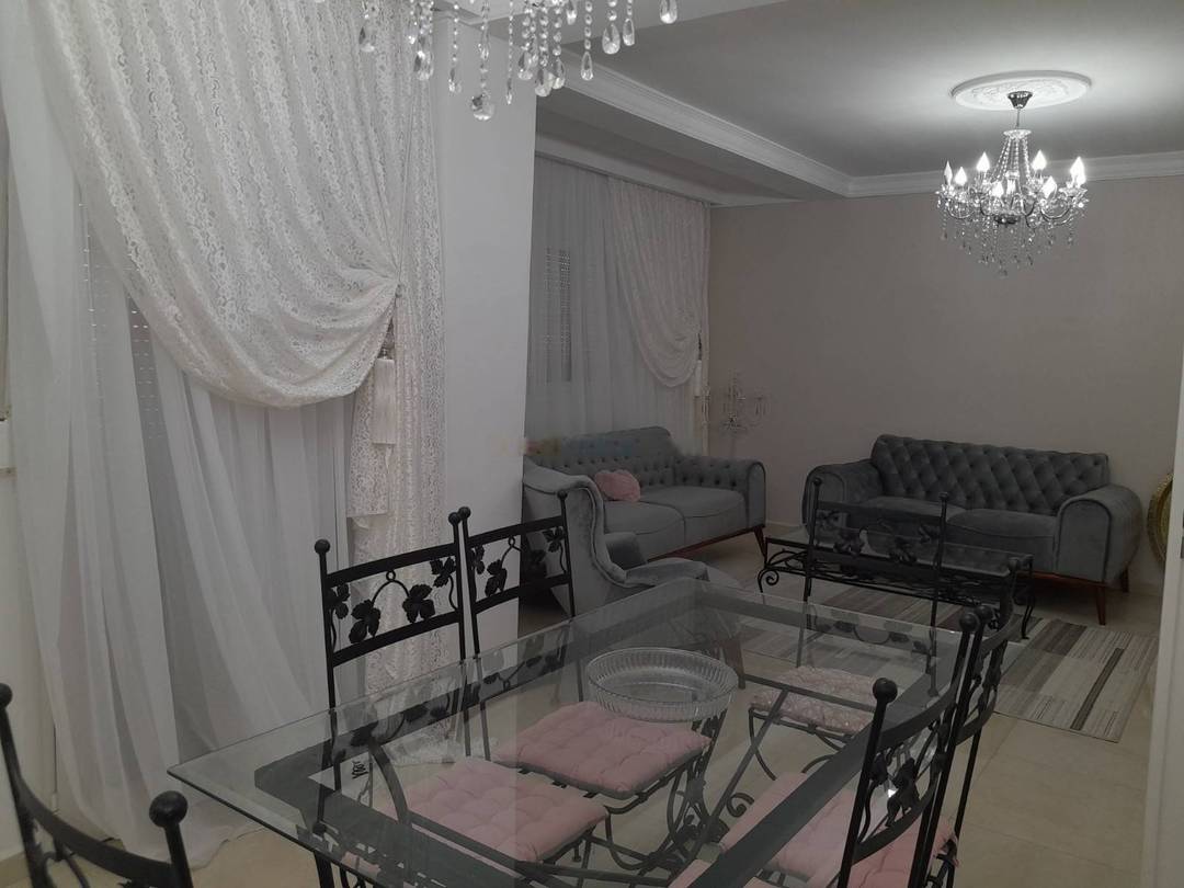 Location Appartement F6 El Achour